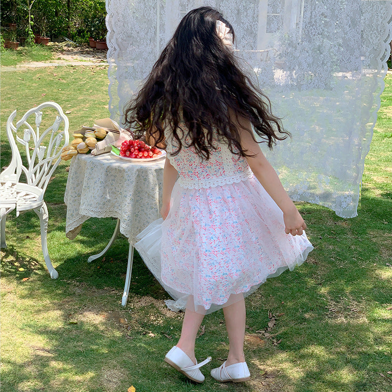 Sommerkjole/sød ferie- og strandkjole med blomsterprint i princess stil til piger