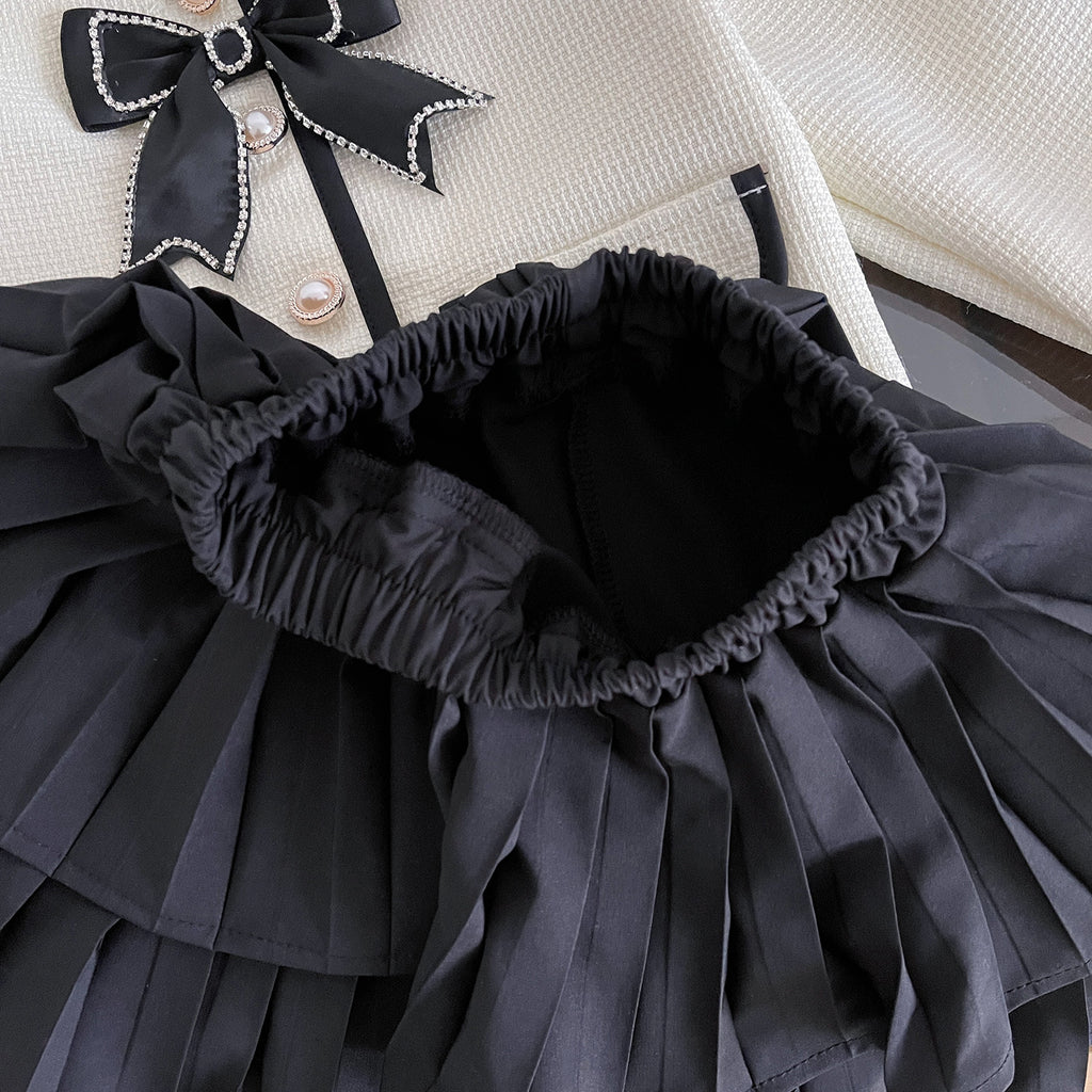 Elegant jakkesæt til piger (1-8 år)-klassisk sort og hvid