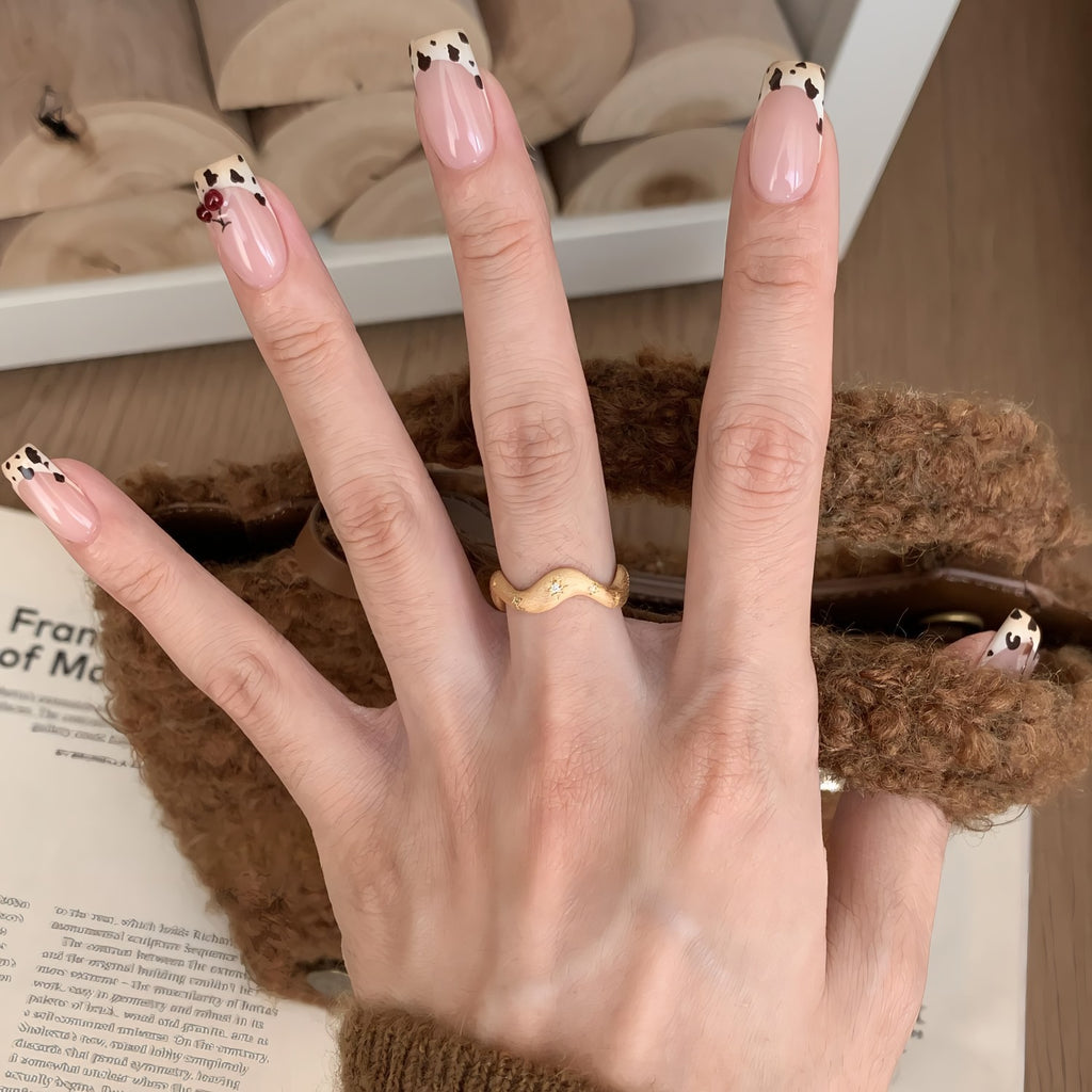 14K Forgyldt Håndlavet Åben Justerbar Ring med Stjerner – Elegant og Moderne Design