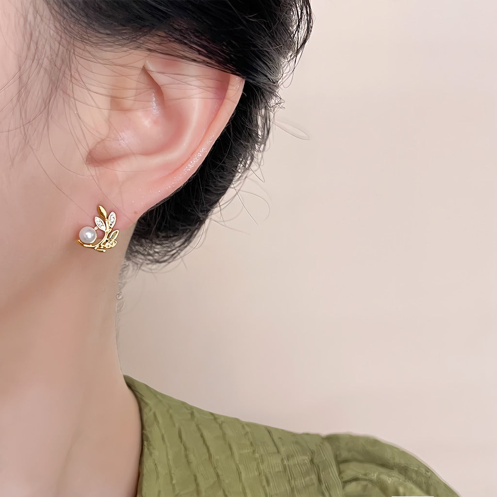 14K Forgyldte 925 Sterling Sølv Nåle Blad & Perle Øreringe – Naturlig Elegance og Klassisk Skønhed4