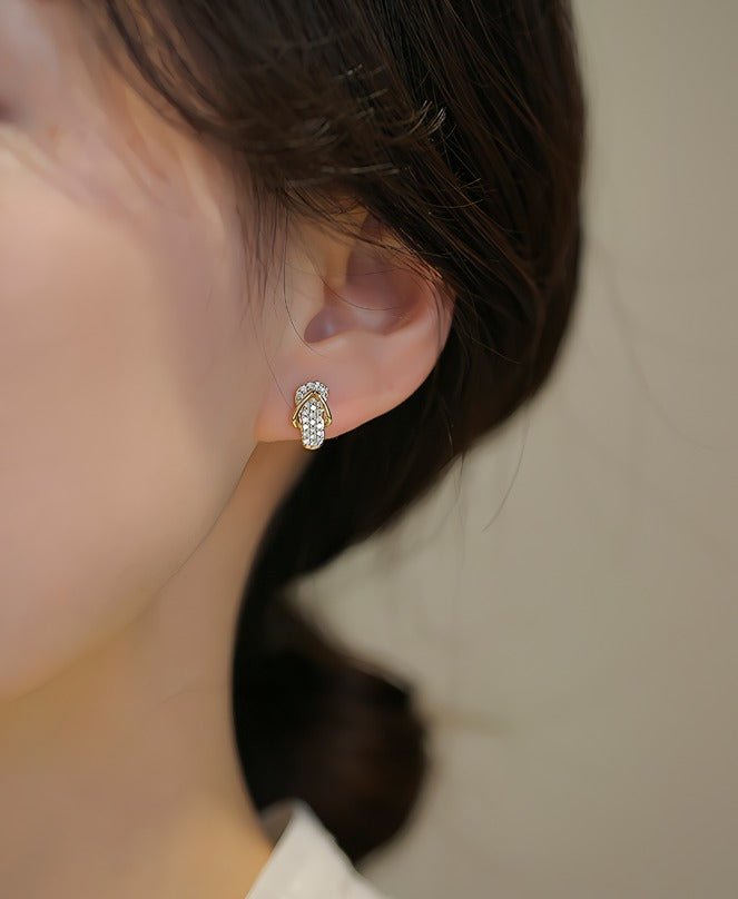 14K Forgyldt 925S Sølvnåle Klip Klap Øreringe med Mikroindfattede Zirconia – Unikt og Funklende Design - Lilla Villa