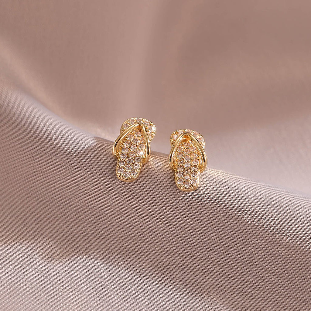 14K Forgyldt 925S Sølvnåle Klip Klap Øreringe med Mikroindfattede Zirconia – Unikt og Funklende Design - Lilla Villa