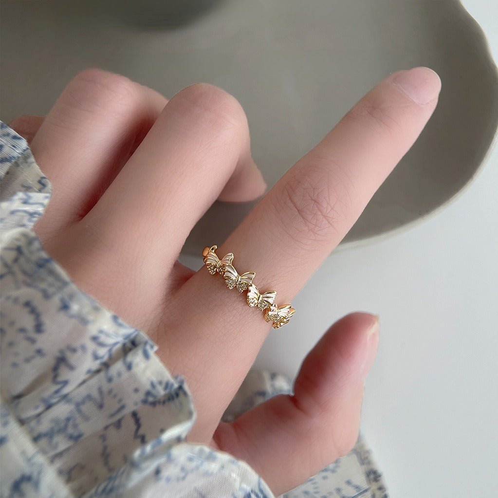 14K Forgyldt Åben Justerbar Sommerfugl Ring - Lilla Villa