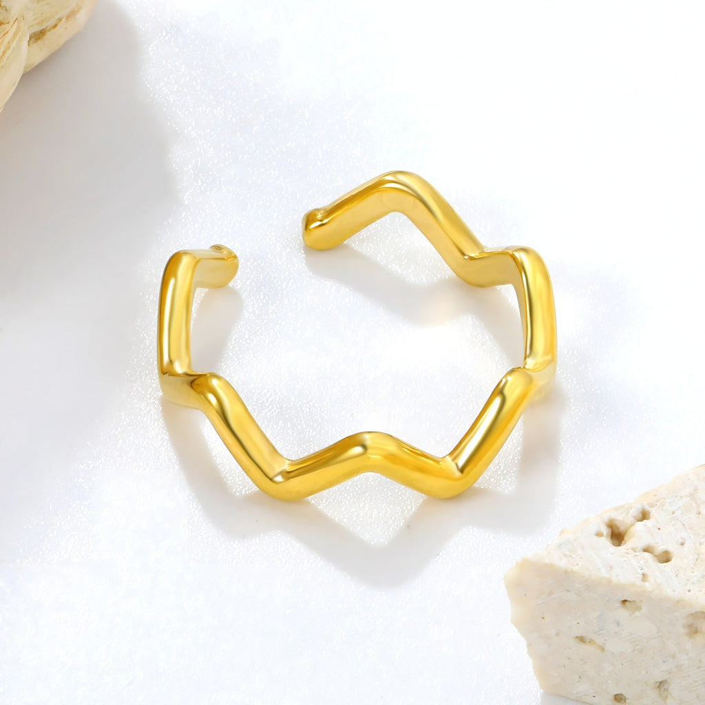 14K Forgyldt Titaniumstål Justerbar Ring med Taksformet design – Moderne og Tidløs Design - Lilla Villa