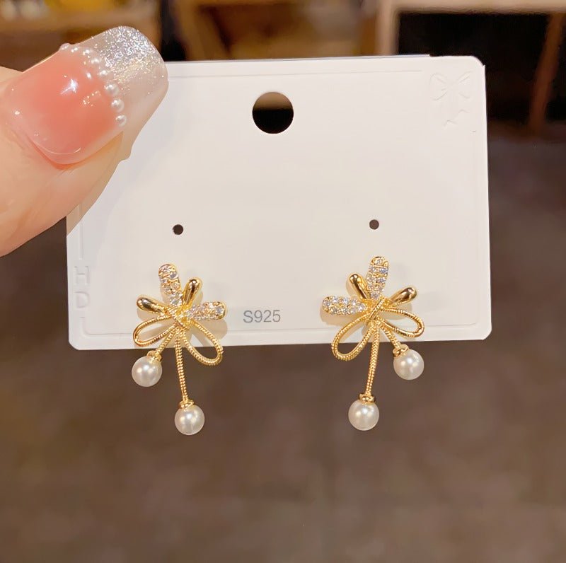 14K Forgyldte 925 sterling sølv nåle Elegant Blomsterformede Øreringe med Højglansperler - Lilla Villa