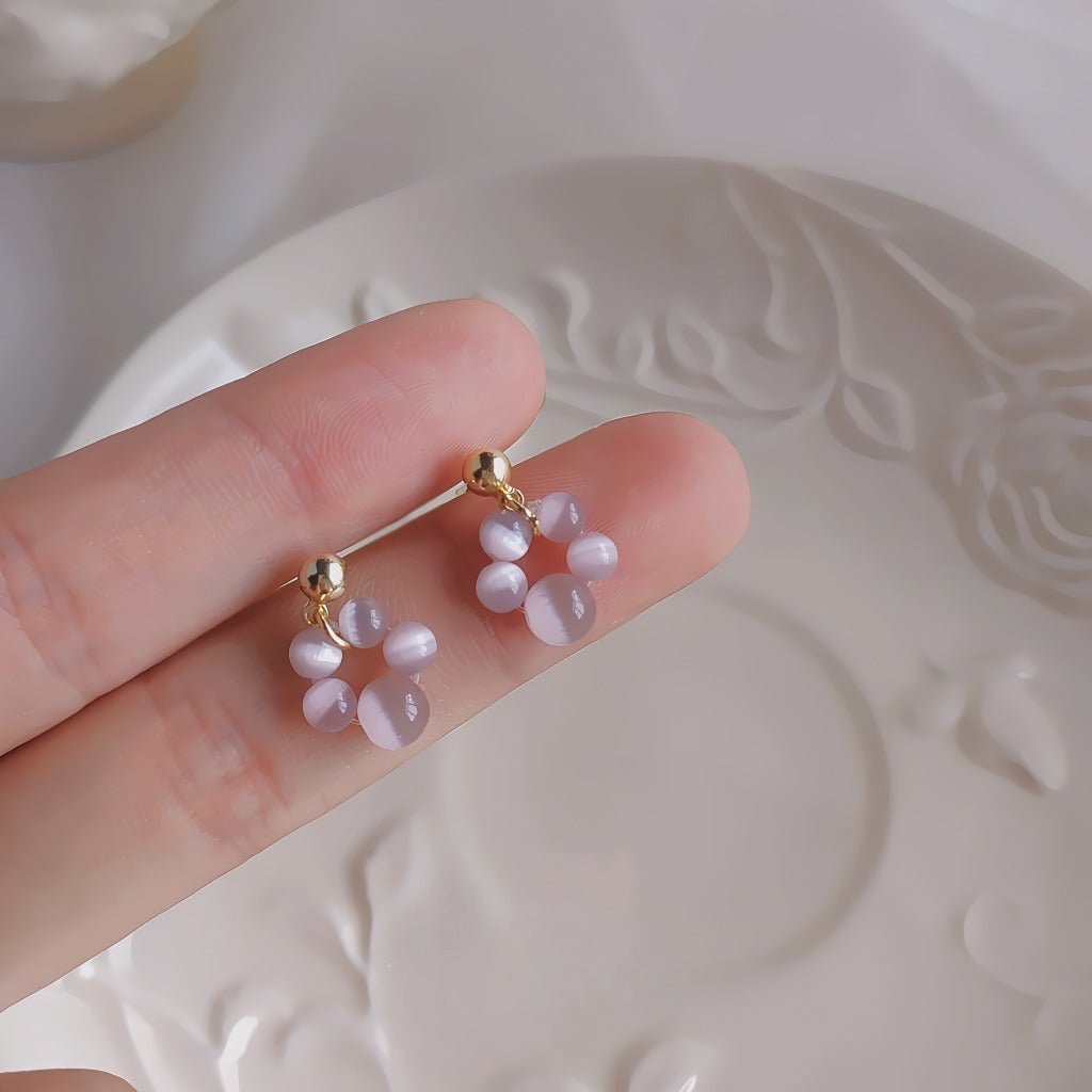 14K Forgyldte Øreringe med Katteøje Sten og 925S Sølvnål – Elegant og Feminin Stil - Lilla Villa