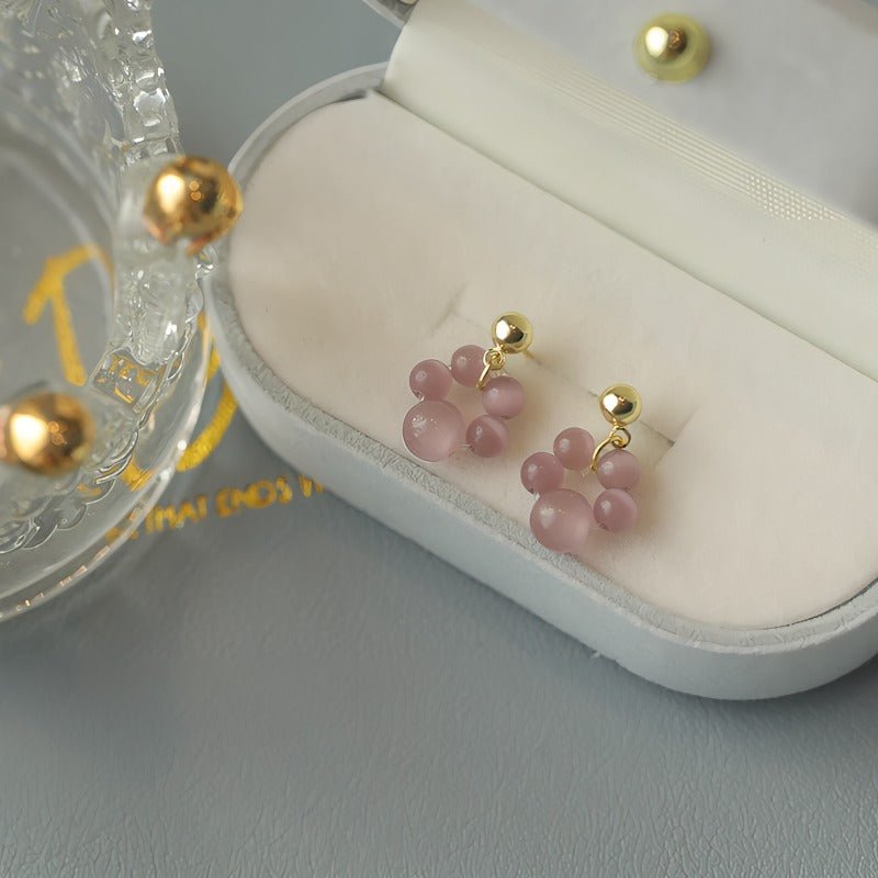 14K Forgyldte Øreringe med Katteøje Sten og 925S Sølvnål – Elegant og Feminin Stil - Lilla Villa