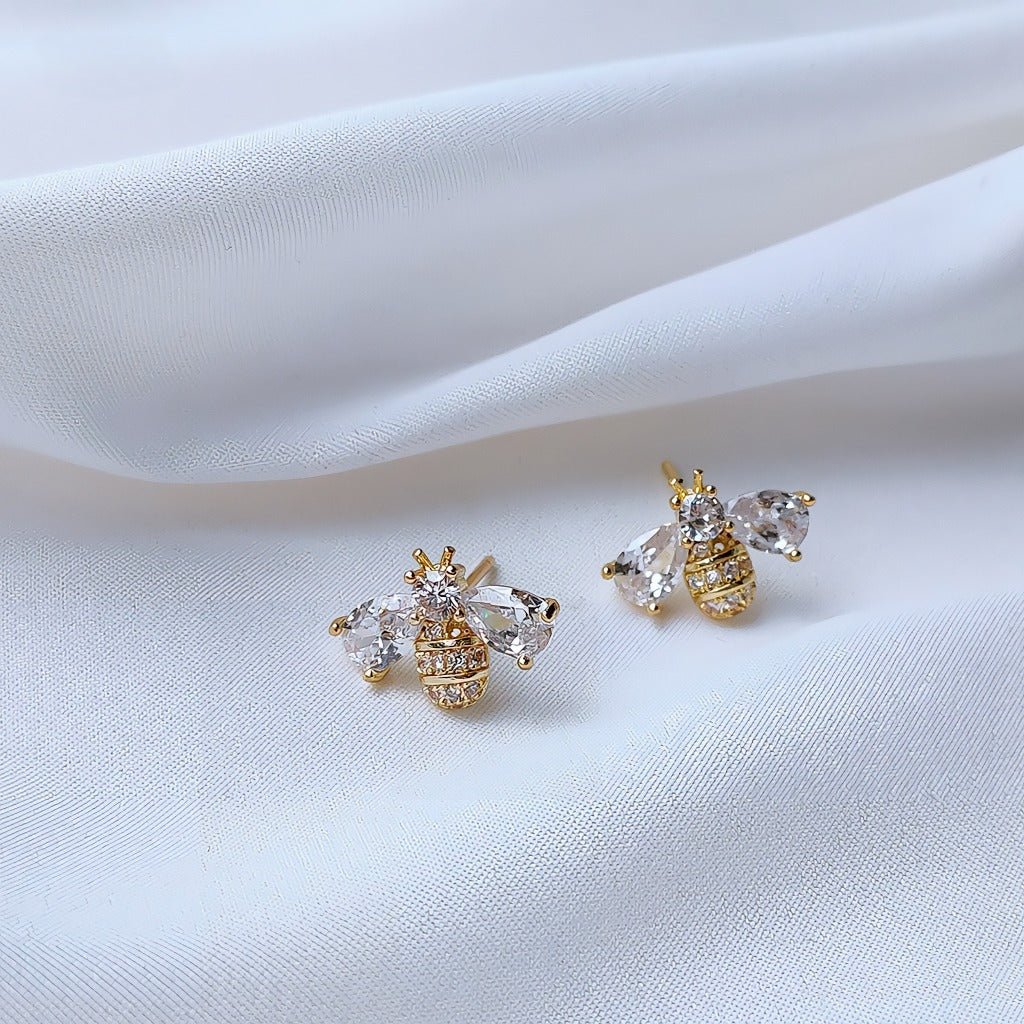 14K Guldbelagte 925 Sterling Sølv Nål Bier Øreringe med Zirkonsten – Elegant & Funklende Design - Lilla Villa