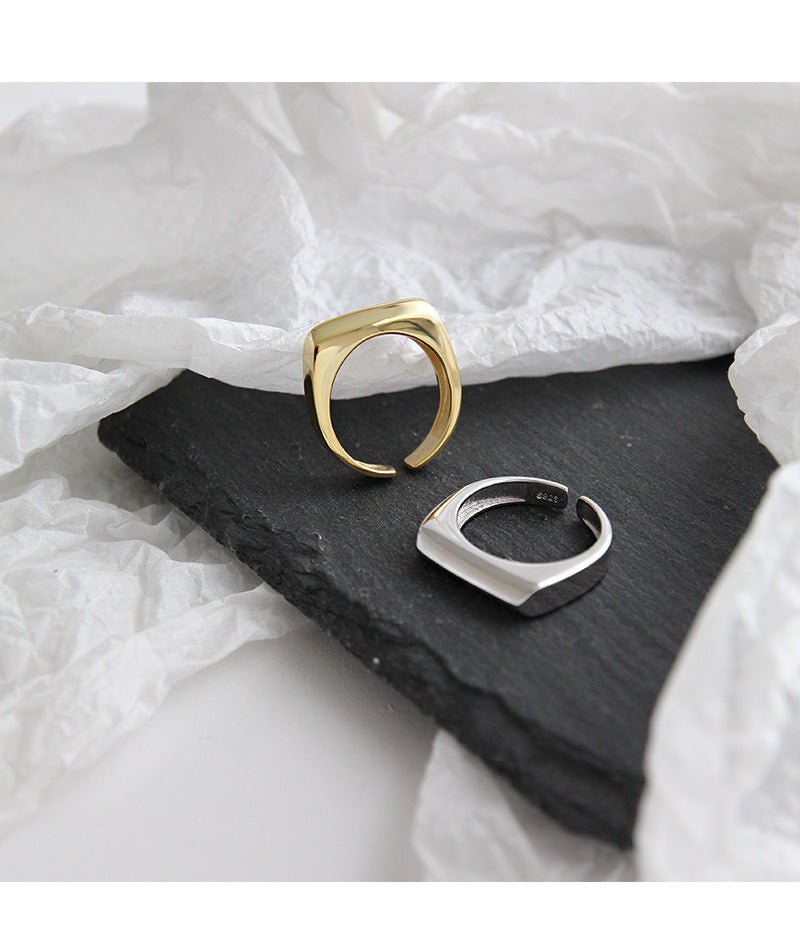 14K guldbelagt/forgyldt geometrikonveks rektangulær åben ring - Lilla Villa