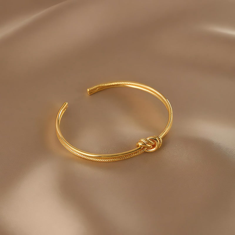 18K guldbelagt/forgyldt håndlavet knudeåben armbånd i minimalistisk design