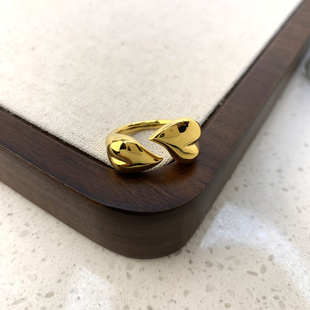 18K Forgyldt Åben Hjertering – Asymmetrisk og Justerbar Statement Ring - Lilla Villa