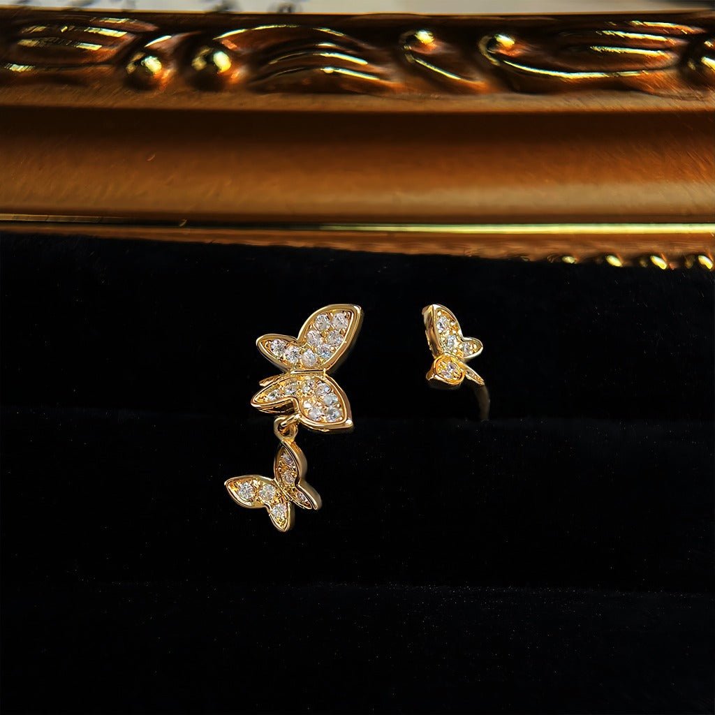 18K Forgyldt Justerbar Sommerfugl Ring med Zirkonia – Elegant & Glitrende Design - Lilla Villa