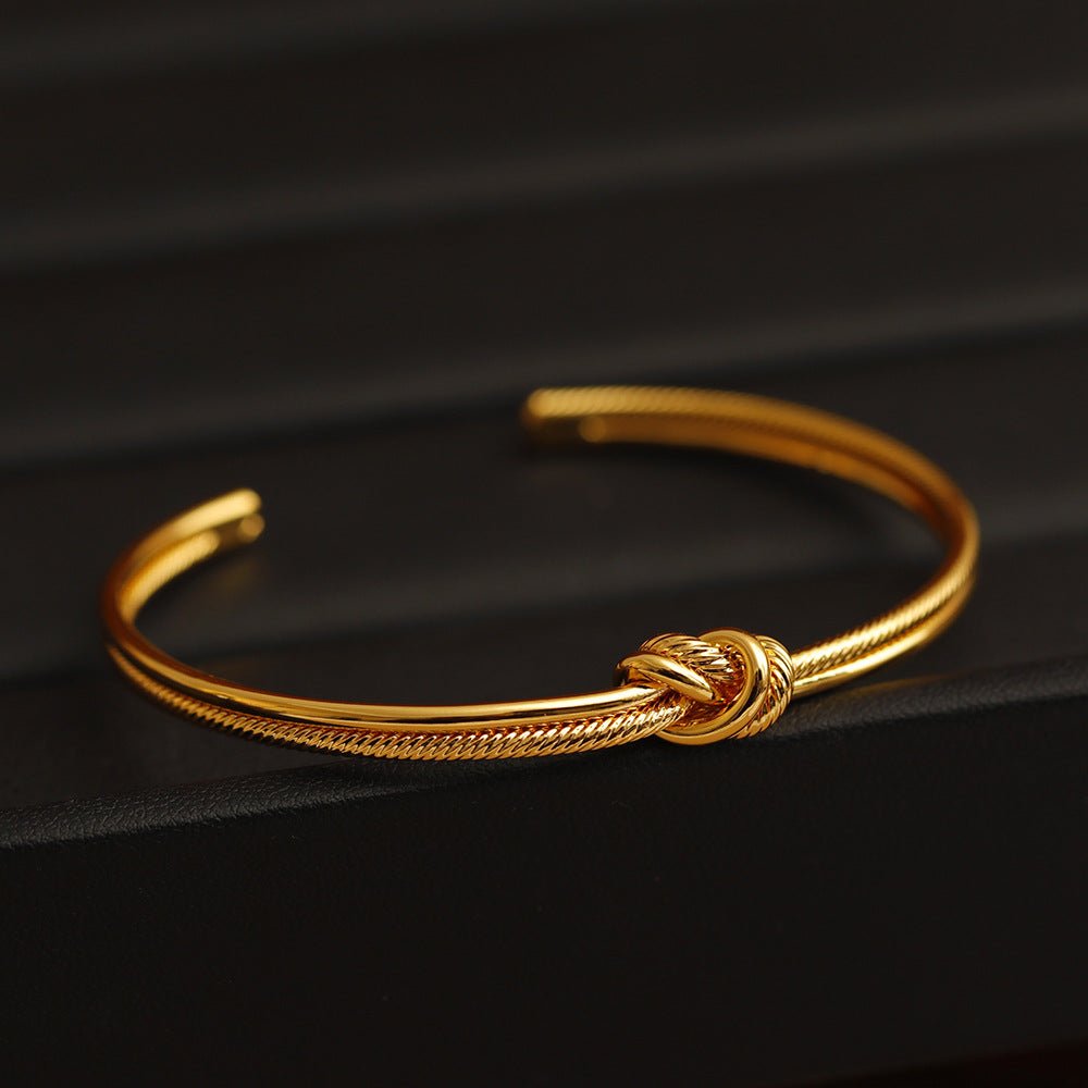 18K guldbelagt/forgyldt håndlavet knudeåben armbånd i minimalistisk design - Lilla Villa