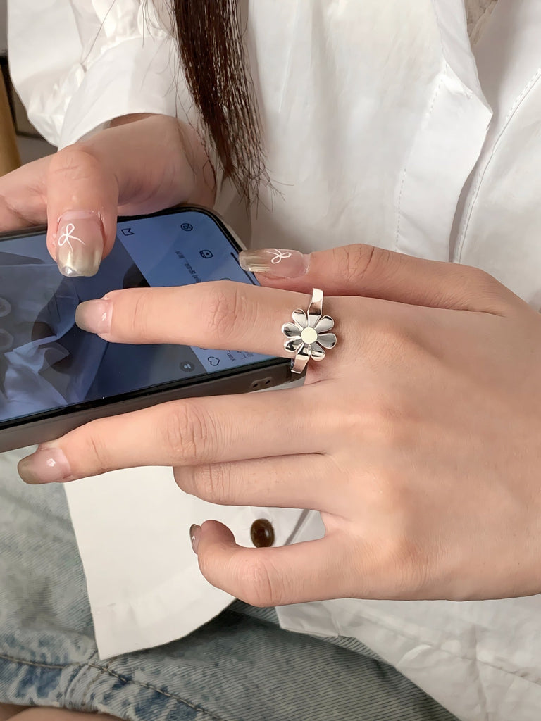 925 Sølv Marguerit Ring – Romantisk og Tidløst Design - Lilla Villa