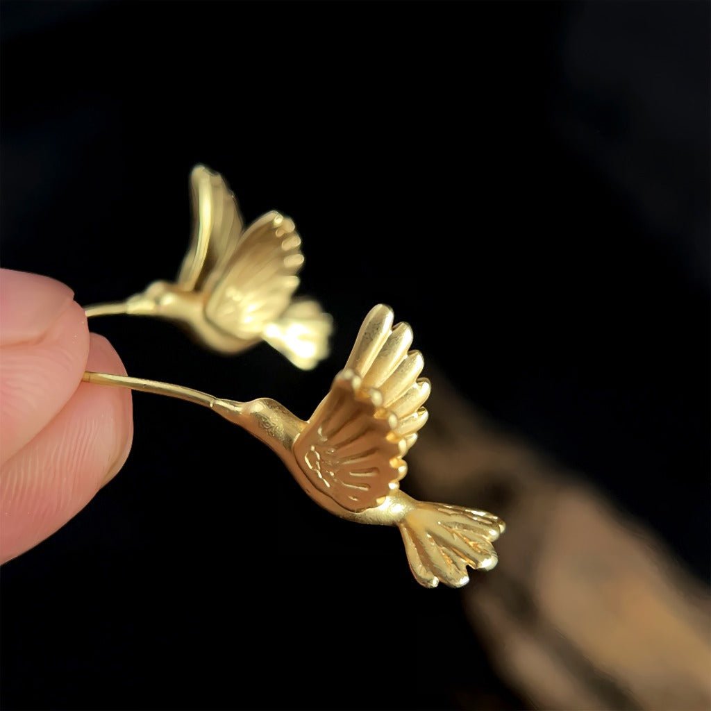 925 sølv nål mat 14k guldbelagt kolibri øreringe - Lilla Villa