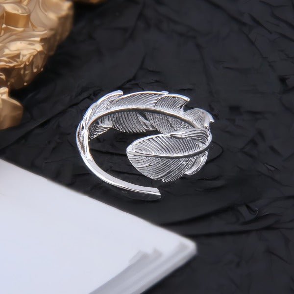 925 Sterling Sølv Justerbar Fjer Ring – Elegant og Tidløst Design - Lilla Villa