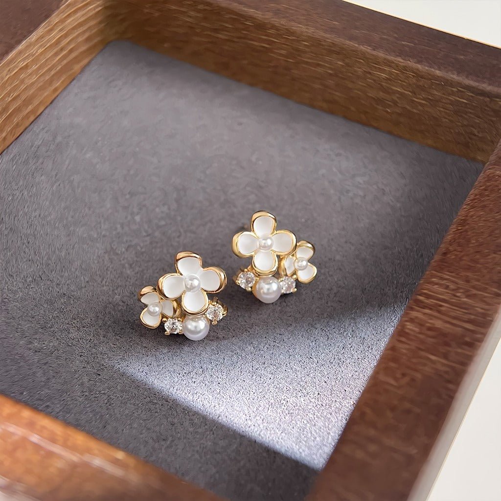 925 Sterling Sølv Nåle Forgyldte 14K Håndmalede Øreringe med Perler og Zirkonia – Elegant Osmandus Design - Lilla Villa