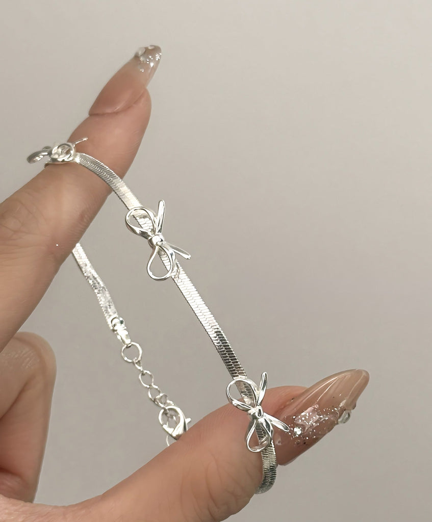 925 Sterling Sølv Sløjfe Armbånd – Elegant & Justerbart Design - Lilla Villa