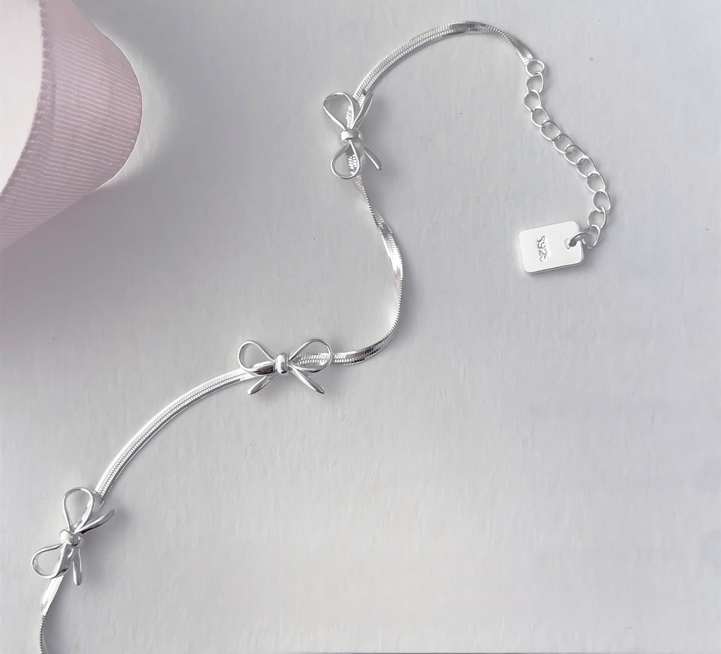 925 Sterling Sølv Sløjfe Armbånd – Elegant & Justerbart Design - Lilla Villa