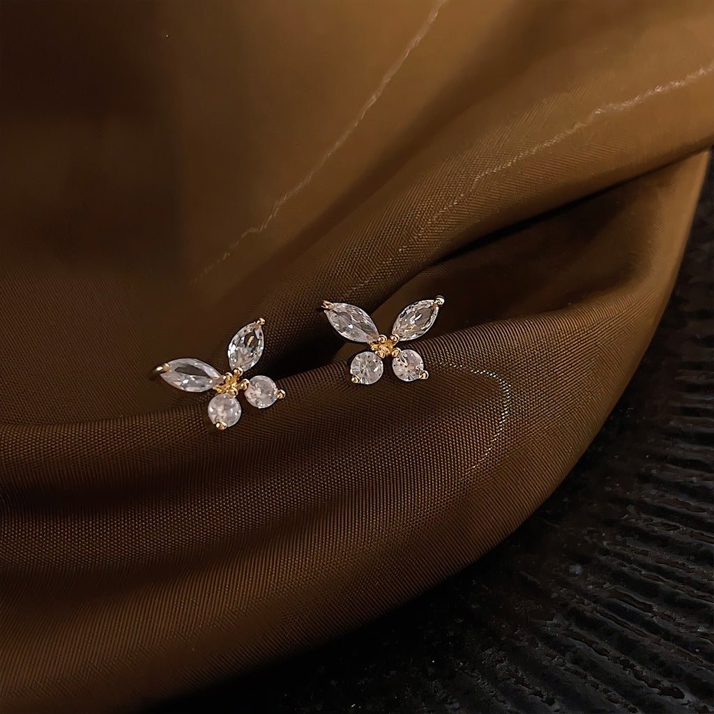 925 Sterling Sølvnål 14K Forgyldt Elegante Sommerfugle Øreringe Med Funklende Zirkonia - Lilla Villa