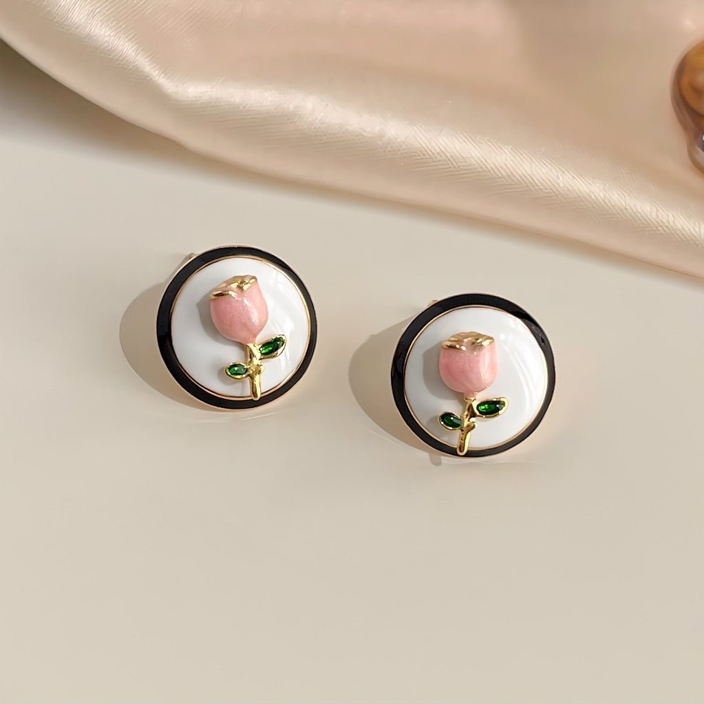 925 Sterling Sølvnål 14K Forgyldte Øreringe med Rosenblomst Detaljer – Vintage og Elegant Design - Lilla Villa