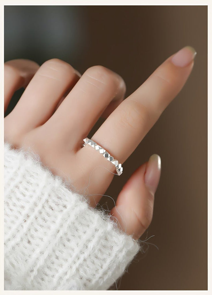 925 Sterlingsølv Facetslebet Geometrisk Justerbar Ring – Elegant og Enkel - Lilla Villa