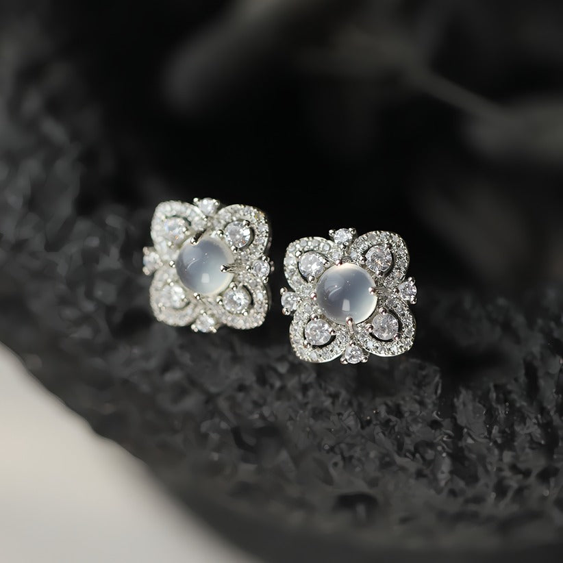 925 Sølv Nål Vintage Øreringe i Hvidguld Belægning med Zirkonia & Resin – Elegant Blomsterdesign