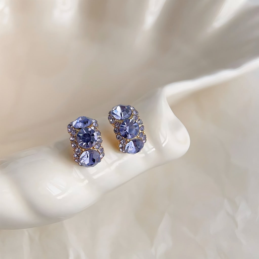 925 sølv nåle 14K Forgyldte Lilla Krystal Øreringe med Zirkonia – Elegant og Glitrende Design