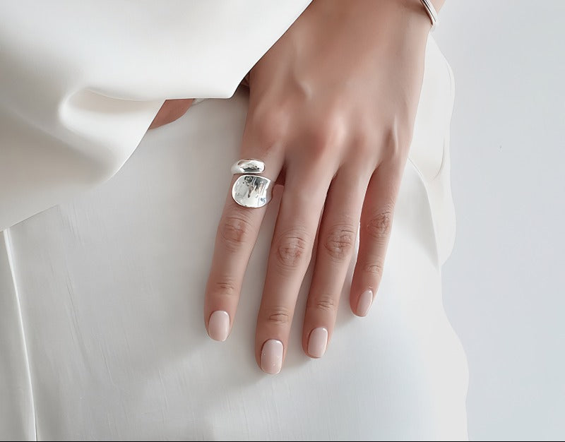 Minimalistisk Åben Ring i S925 Sølv – Unikt og Moderne Design