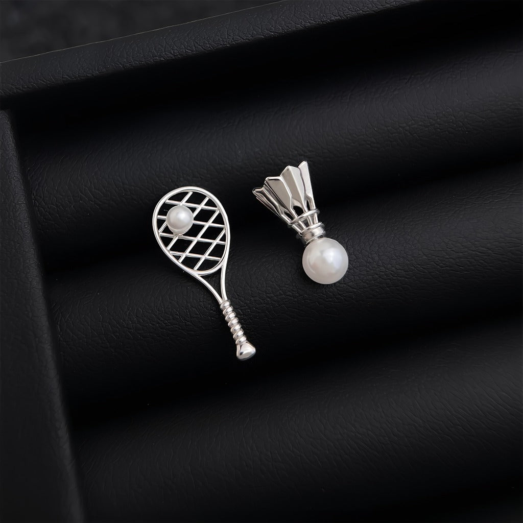 Asymmetriske Tennis & Badminton Perle Øreringe – 18K Hvidguld Forgyldt & 925 Sølv Nål - Lilla Villa