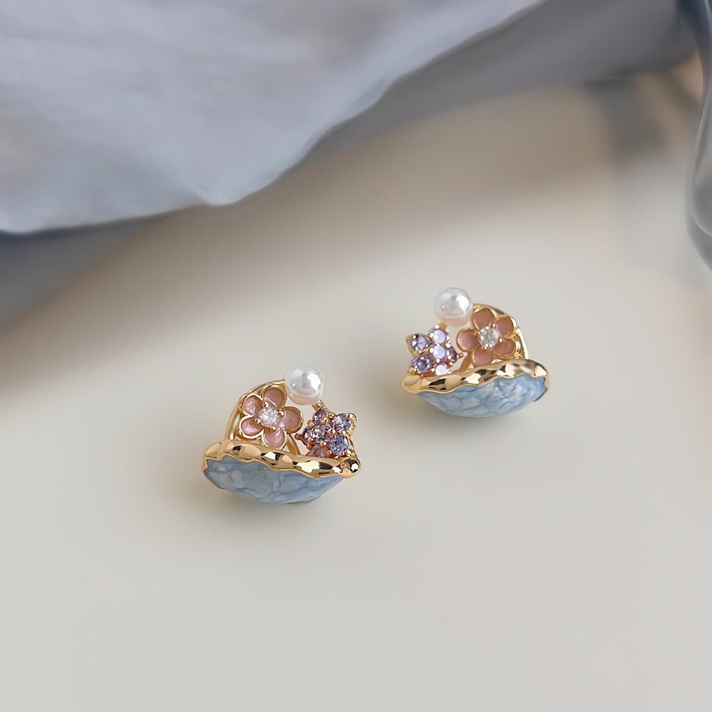 Blomsterkurv Øreringe – Elegant 14K Forgyldt Design & 925 Sølv Nål - Lilla Villa