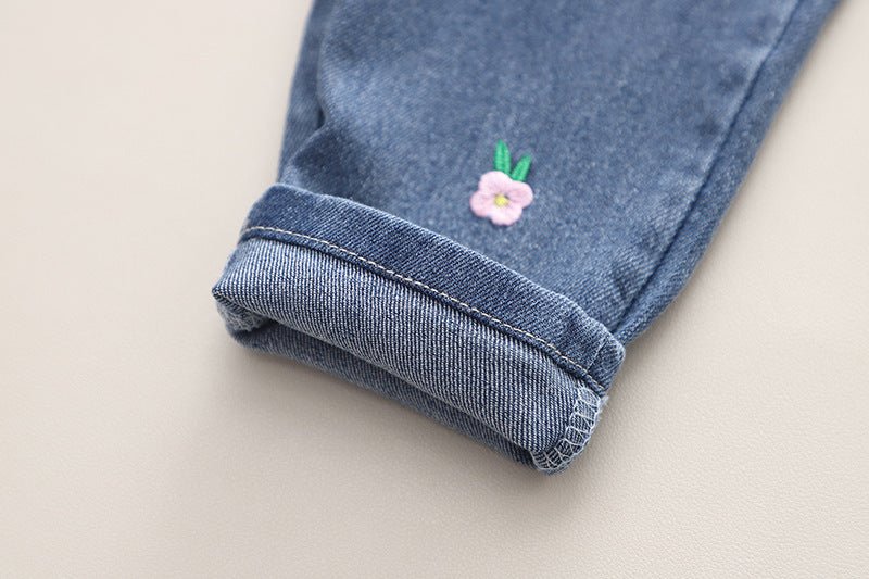 Børnetøjssæt med Blomsterbroderi - Trøje og Jeans (1 - 6 år) - Lilla Villa