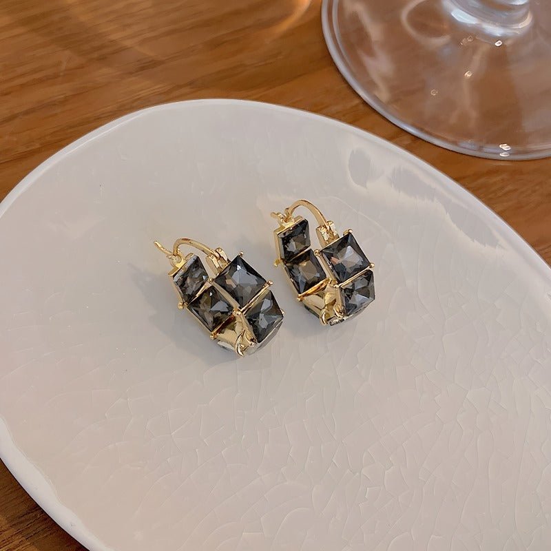 Elegant 14K Forgyldte Øreringe med Glas Zirkonia – Sekskantet Design - Lilla Villa