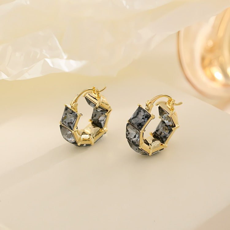 Elegant 14K Forgyldte Øreringe med Glas Zirkonia – Sekskantet Design - Lilla Villa