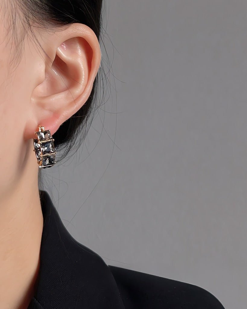 Elegant 14K Forgyldte Øreringe med Glas Zirkonia – Sekskantet Design - Lilla Villa