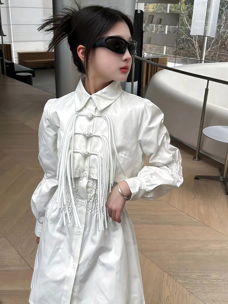 Elegant hvid skjortekjole med knappedetaljer til piger (5 - 14 år) - Lilla Villa