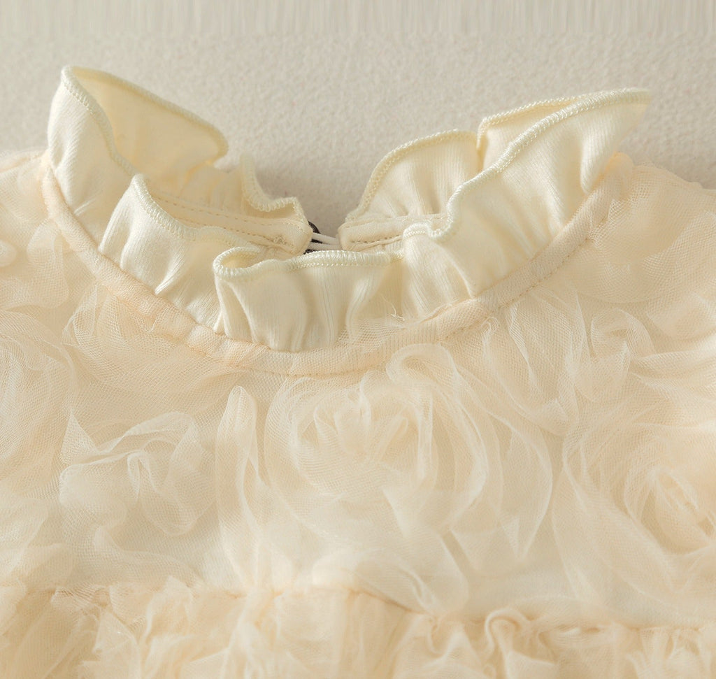 Elegant ivory blomsterkjole/body til baby med lange ærmer (0 - 18 mdr.) - Lilla Villa