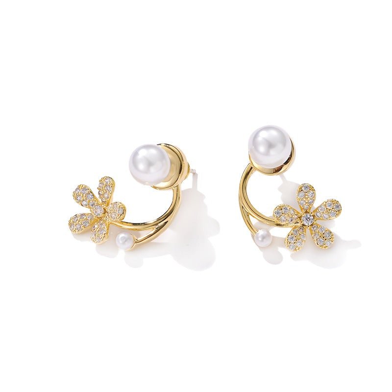 Elegante 925 sterling sølvnåle 14K forgyldte øreringe med zirkonia & buet blomsterdesign - Lilla Villa