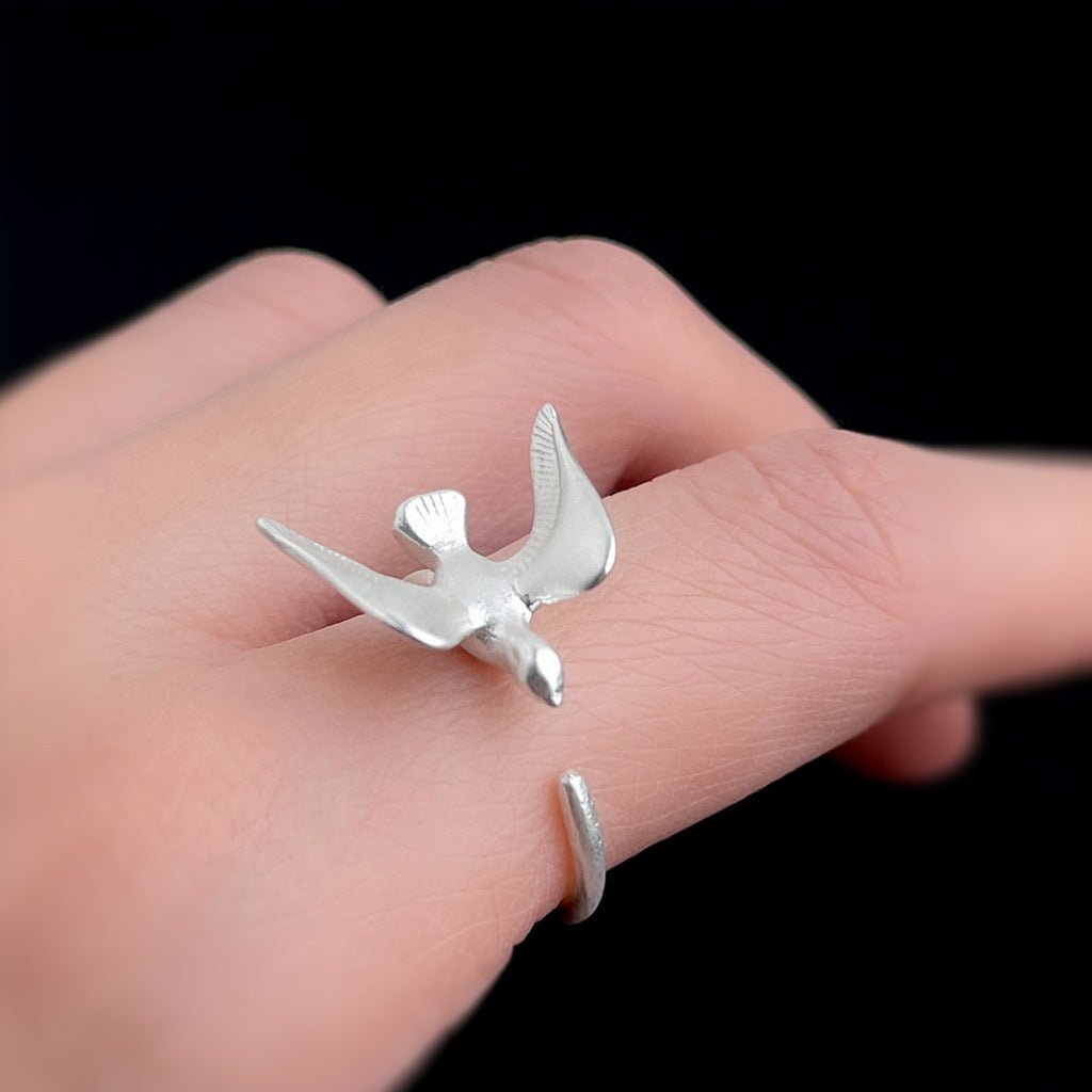 Flyvende Svale Ring – Justerbar & Forgyldt med S925 Sterling Sølv - Lilla Villa