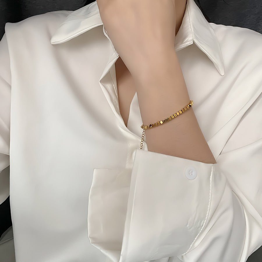 Geometrisk Firkantet Armbånd i 18K Forgyldt Rustfrit Stål – Minimalistisk Design - Lilla Villa