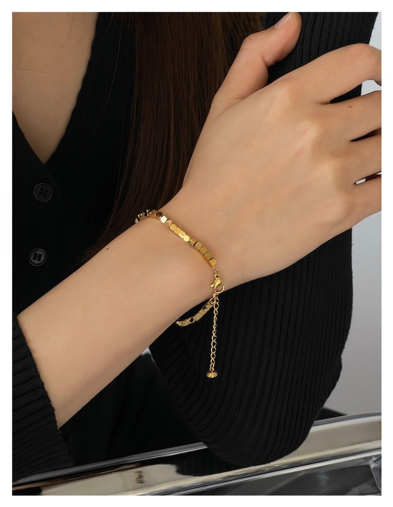 Geometrisk Firkantet Armbånd i 18K Forgyldt Rustfrit Stål – Minimalistisk Design - Lilla Villa