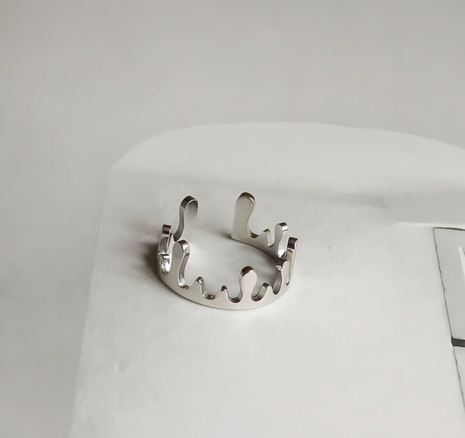Hvidguldbelagt Justerbar Krone Ring i 316L Rustfrit Stål – Elegant og Moderne Design - Lilla Villa