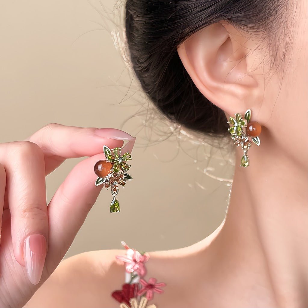 Kakiblomst Øreringe – Vintage Blomsterdesign med 14K Forgyldt & 925 Sølv Nål - Lilla Villa