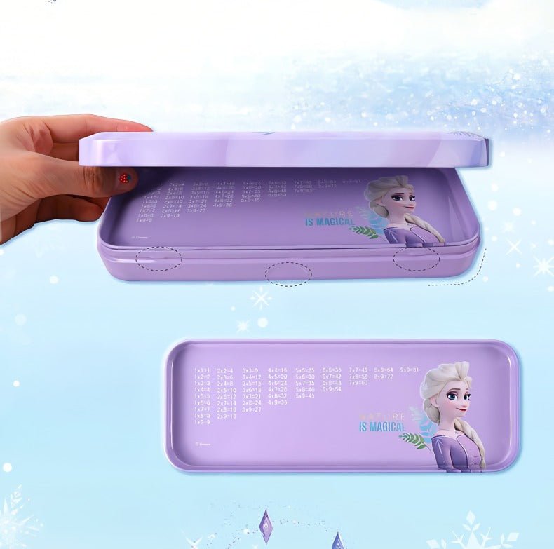 Lys lilla Frozen penalhus med Elsa motiv og matematik - tabel - 2 Lag - Lilla Villa