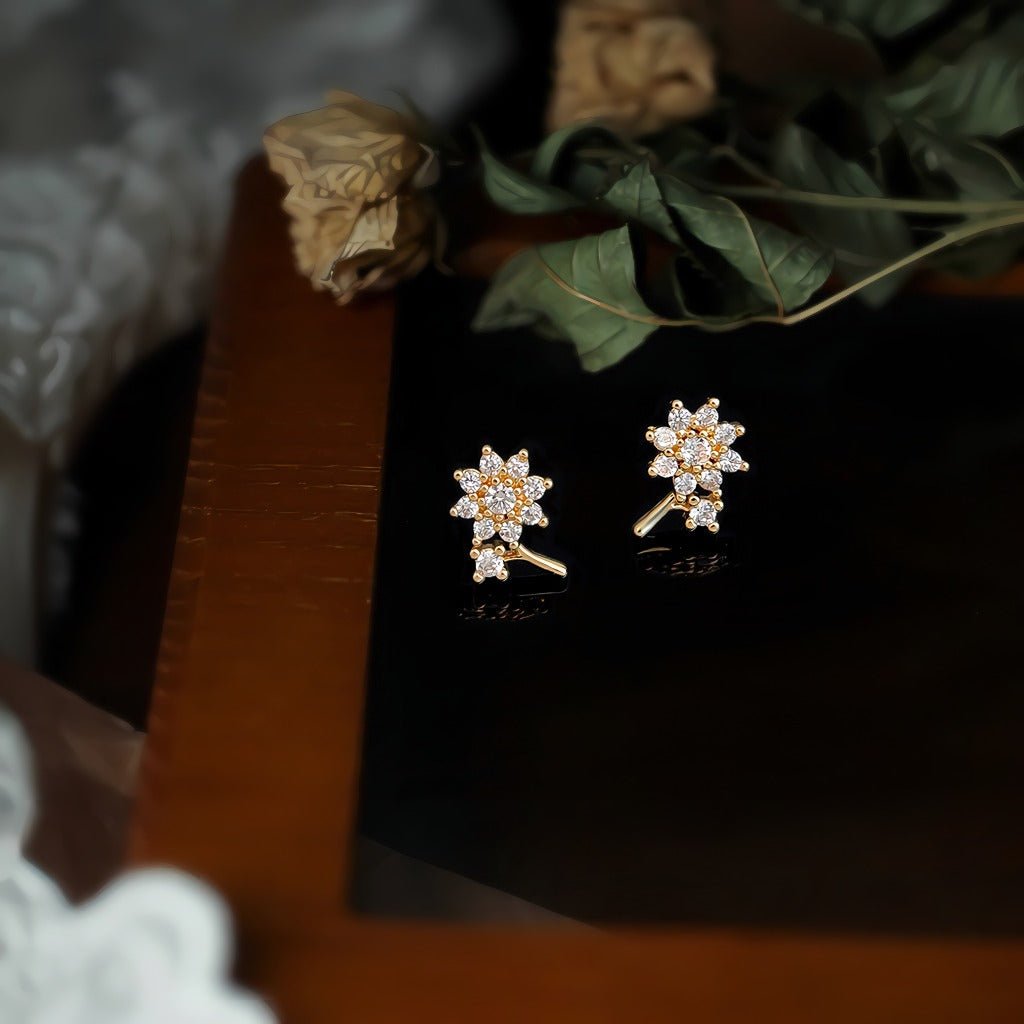 Mini Blomster Øreringe – 14K Forgyldt Design med S925 Sølvnål - Lilla Villa