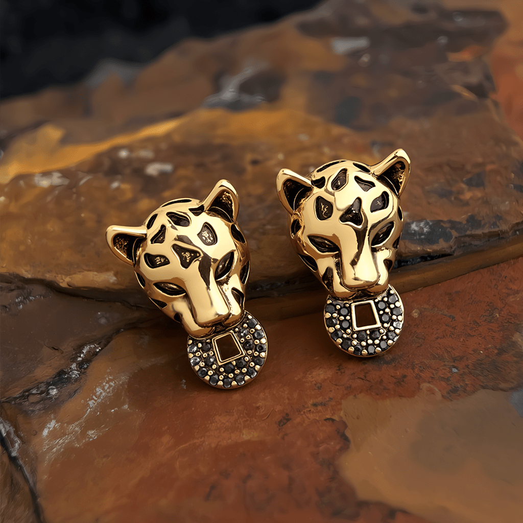 Panter Hoved Øreringe med Zirkonia – 18K Forgyldt & 925 Sølv Nål - Lilla Villa