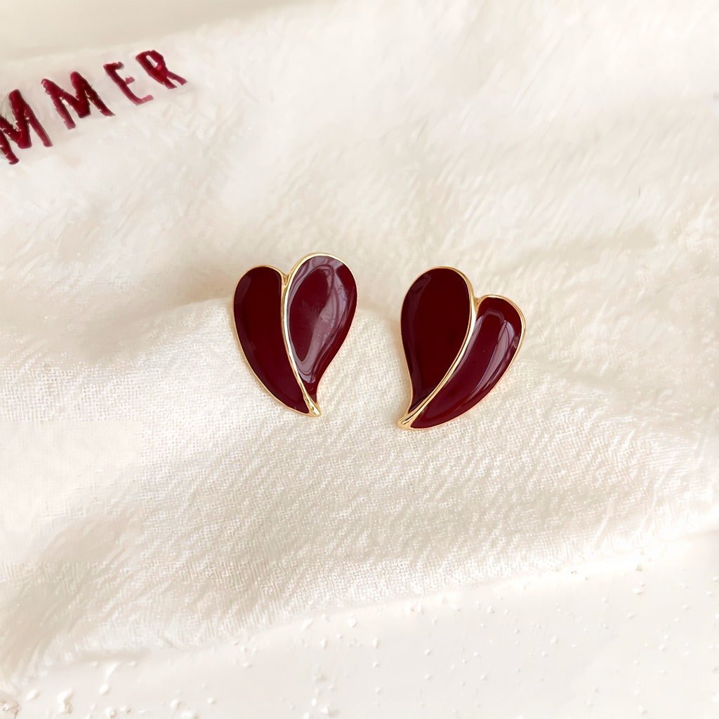 Rød Emalje Hjerte Øreringe – 14K Forgyldt Design & 925 Sølv Nål - Lilla Villa