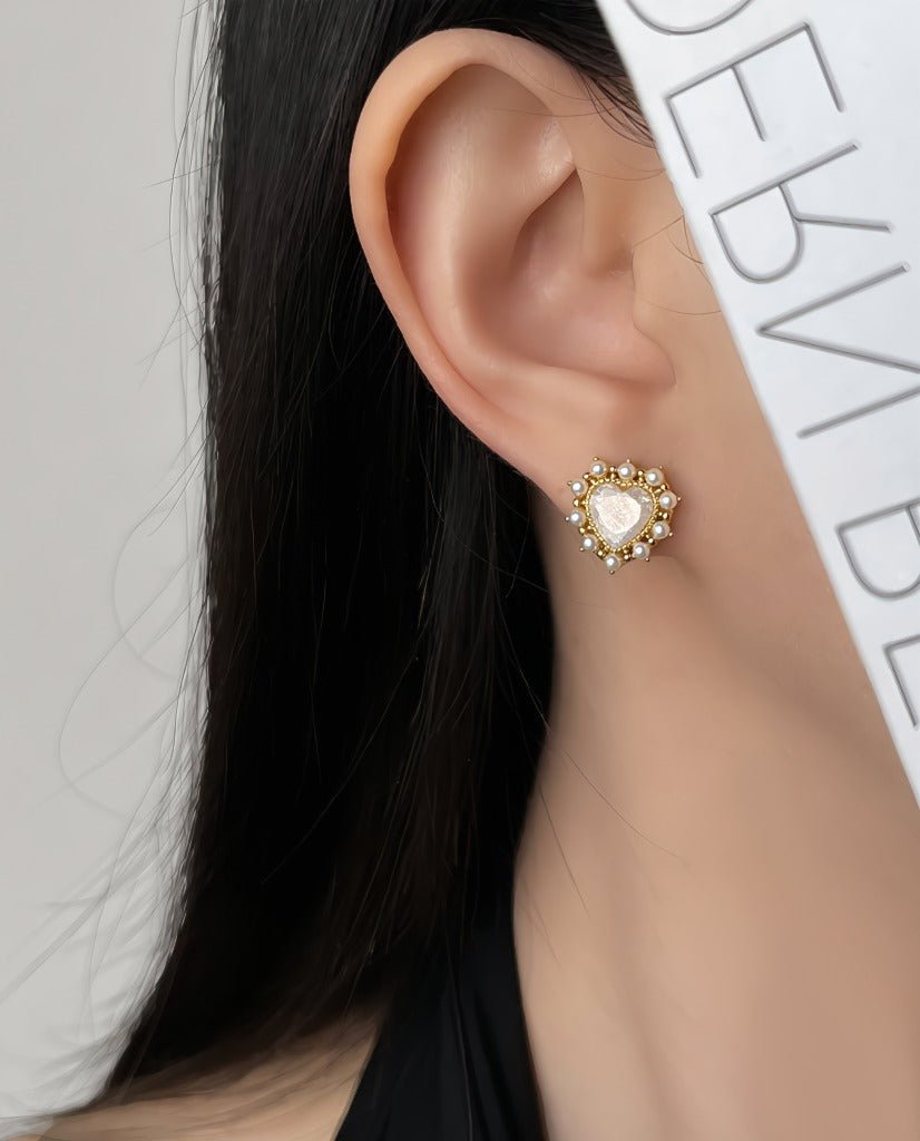 Romantiske Hjerteformede Perle Øreringe – 14K Forgyldt & 925 Sølv Nål - Lilla Villa