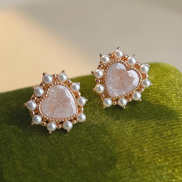 Romantiske Hjerteformede Perle Øreringe – 14K Forgyldt & 925 Sølv Nål - Lilla Villa