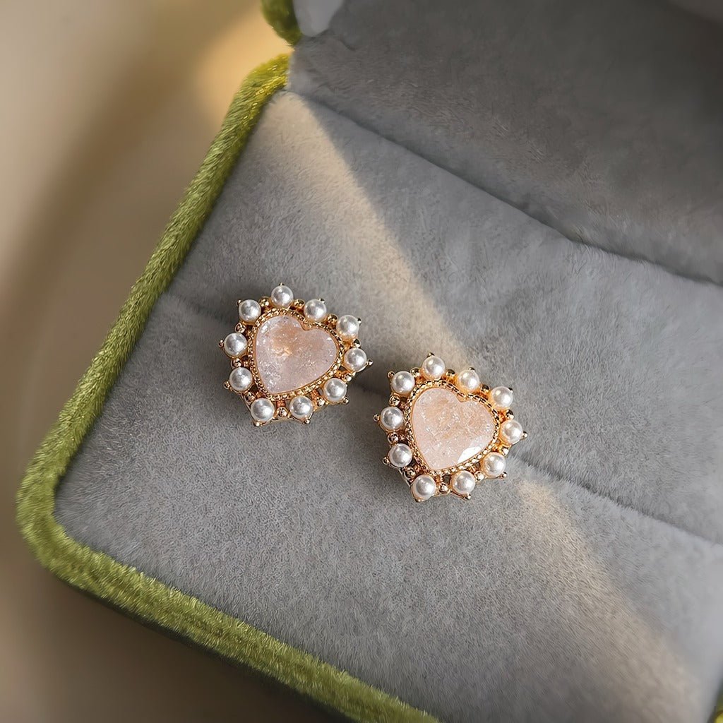 Romantiske Hjerteformede Perle Øreringe – 14K Forgyldt & 925 Sølv Nål - Lilla Villa